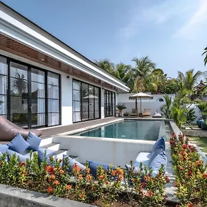 villa-jing-jang-ungasan.ubudhotelsnow.com/